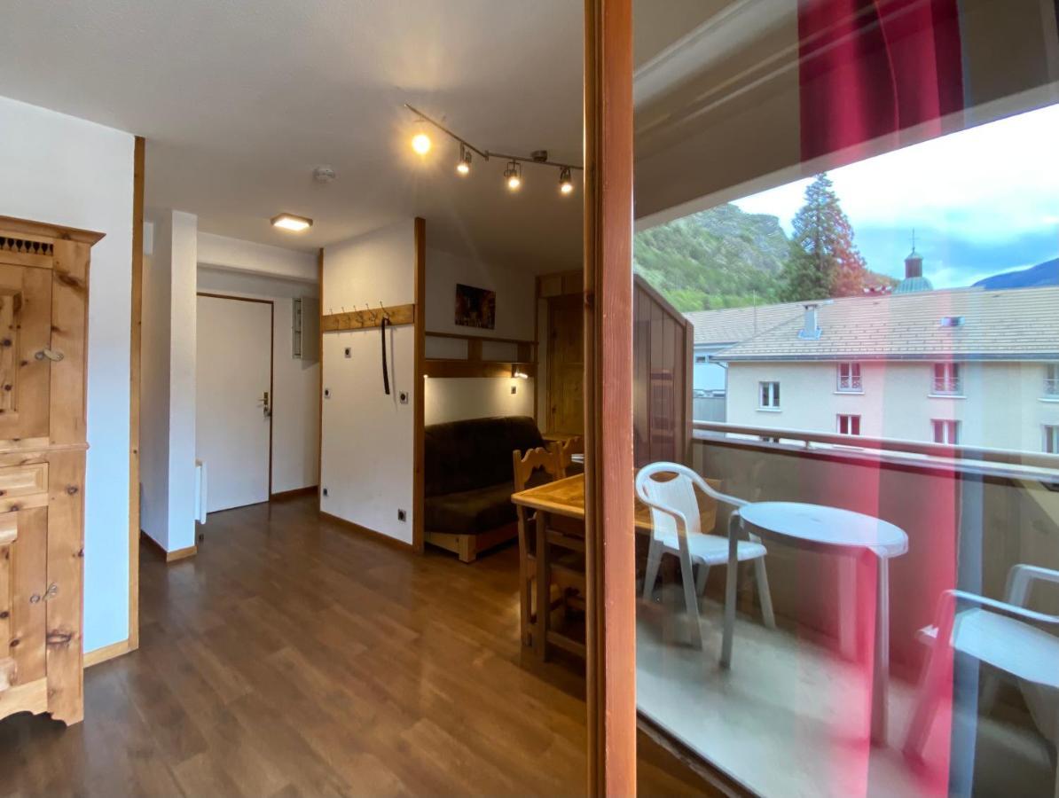 Studio Brides Les Bains Savoie Bagian luar foto